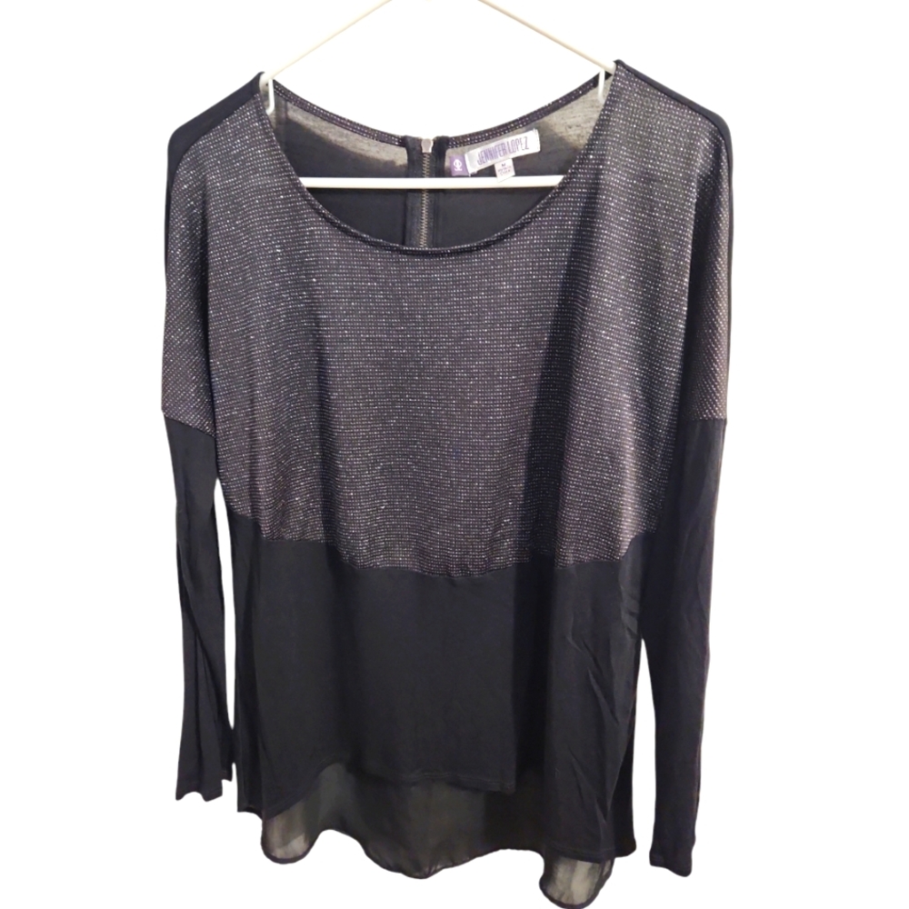 Jennifer Lopez Top Medium Zippered back BlackCold. Sparkly